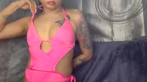 spicy online show from November 8, 10:16 am