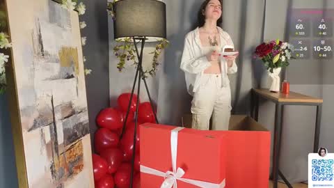 Tati online show from February 7, 4:46 pm