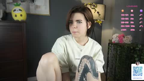 Tati online show from March 9, 2:43 pm