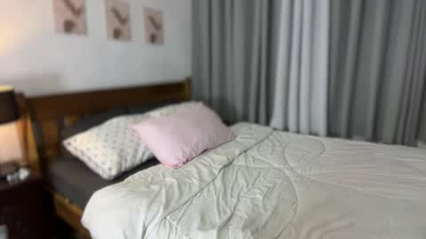 Kylie online show from March 6, 1:16 pm