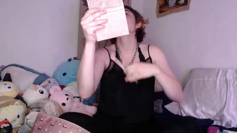 cherry online show from February 9, 9:39 pm