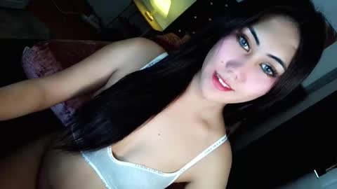 Im Dianna DONT FORGET TO FOLLOW ME   online show from April 1, 5:42 am