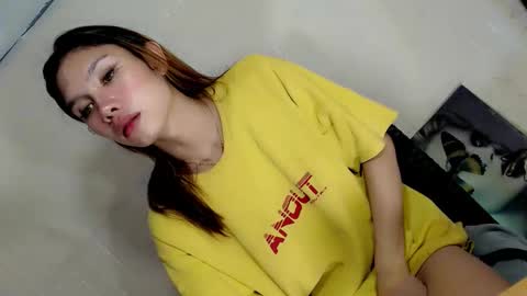 laisa online show from November 23, 12:07 pm