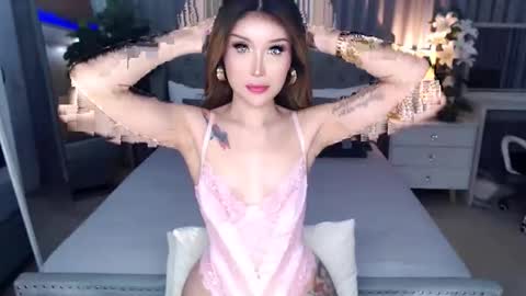 ValerieAnderson online show from March 19, 6:13 am