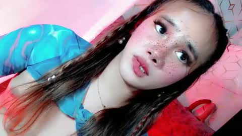 Snapshot of timea_slut69xx chatting on October 21, 6:31 pm Happy Birthday To Me online show from October 21, 6:31 pm