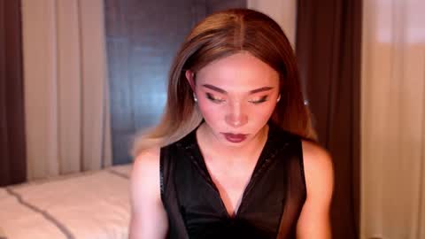 Tina online show from March 4, 3:57 am