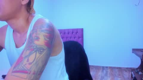 tomboygirl69 online show from March 15, 2:53 pm