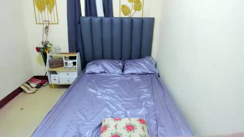 toptranshannah online show from February 26, 1:54 am