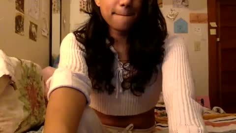 transamoure online show from February 18, 12:29 am