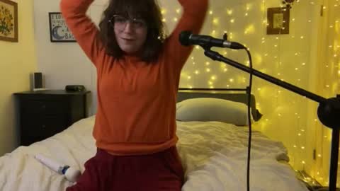 Snapshot of transcumchalice chatting on November 2, 12:30 am Mercy online show from November 2, 12:30 am