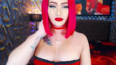 KYLIE BELLA  TS online show from December 24, 2:43 am