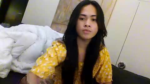 Trishia00 online show from November 28, 5:03 pm