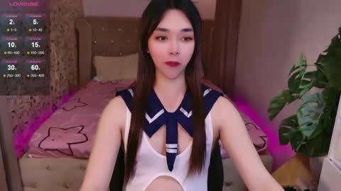 ts_yoshi_ online show from October 4, 4:35 am