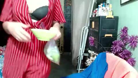 SHENA  online show from March 13, 1:44 am