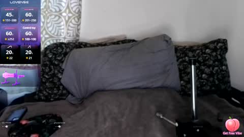 Jade Snail online show from February 27, 10:09 pm