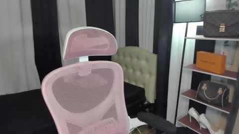 tsuncutmargauxx online show from November 6, 8:09 pm