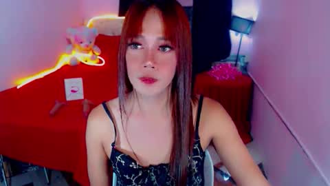 KAGURA online show from May 6, 2:01 pm