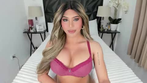 Julia online show from September 14, 1:48 pm