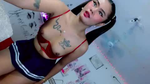 HelloIm  Tina   online show from November 4, 9:36 pm