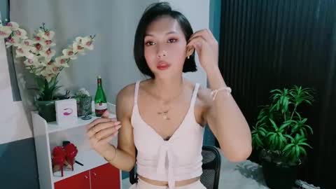 Rianne online show from February 1, 9:52 am