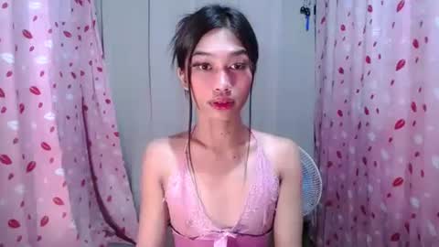 urloverjasmine_xx online show from March 26, 6:00 pm