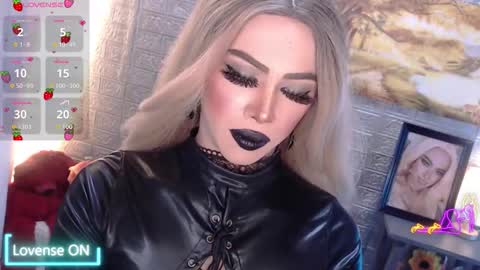 Amanda online show from November 16, 5:50 am