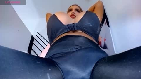 Snapshot of valentinabigcock23 chatting on October 1, 12:39 pm valentinabigcock23 online show from October 1, 12:39 pm