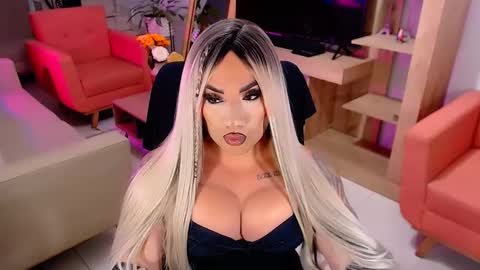    online show from March 10, 10:45 pm