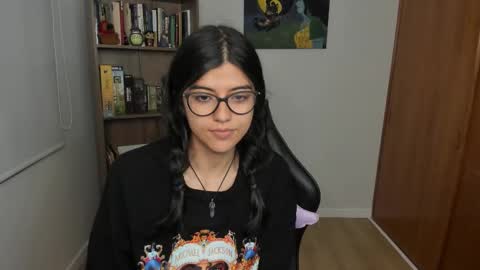 Val  online show from January 19, 2:53 am