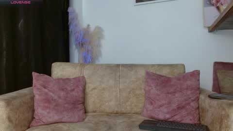 vanessa online show from April 13, 12:25 am