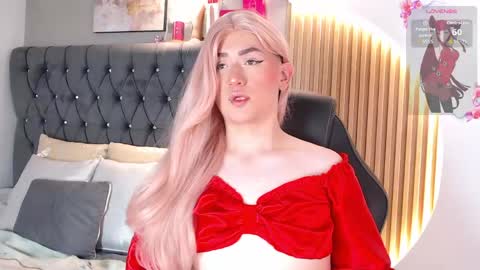 victoriastrom  online show from June 5, 9:32 pm