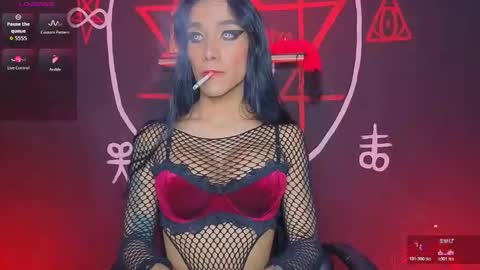 Victoria Vampire online show from January 8, 3:32 am