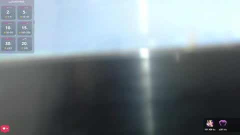 V I O L E T T E  online show from March 11, 6:34 pm