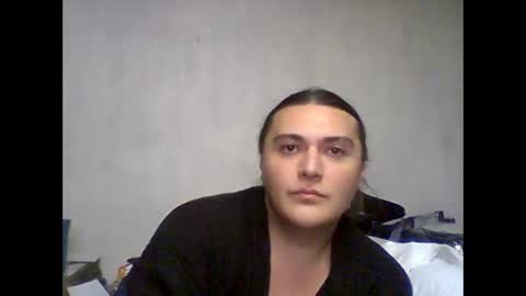Snapshot of virgorian_enigma chatting on December 17, 6:02 am priscilla online show from December 17, 6:02 am
