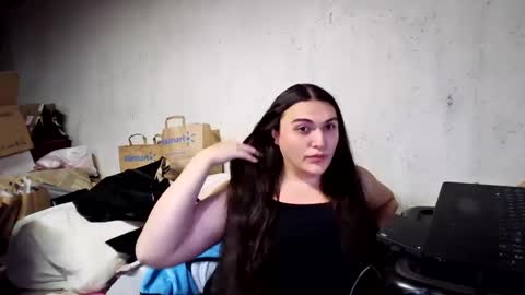 Snapshot of virgorian_enigma chatting on February 23, 11:04 pm priscilla online show from February 23, 11:04 pm