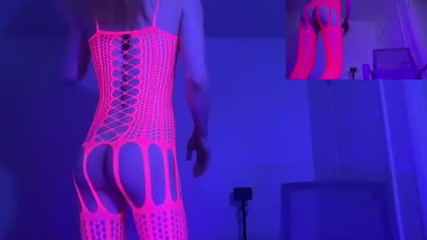 vivian layy online show from July 21, 12:46 am