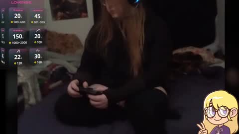 Snapshot of waysoft23 chatting on December 4, 10:57 pm Ash online show from December 4, 10:57 pm