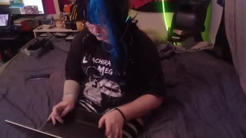 Snapshot of waysoft23 chatting on October 18, 2:26 am Ash online show from October 18, 2:26 am