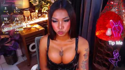 wildara online show from July 17, 11:44 pm