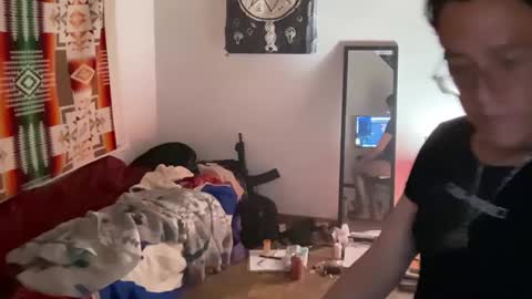 Ville Lohner online show from October 18, 4:38 am