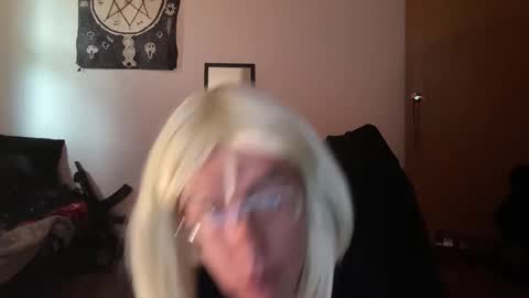 Ville Lohner online show from November 7, 6:30 pm