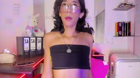 willon_rossie online show from January 16, 12:56 pm