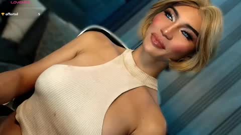 Julia online show from February 9, 4:19 am