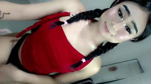 kianna online show from April 8, 10:00 pm