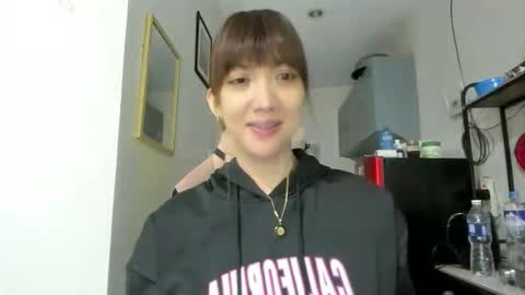 xdreamangel online show from April 13, 2:15 am