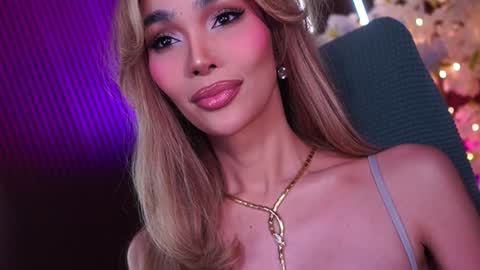 Anne online show from February 3, 6:22 am