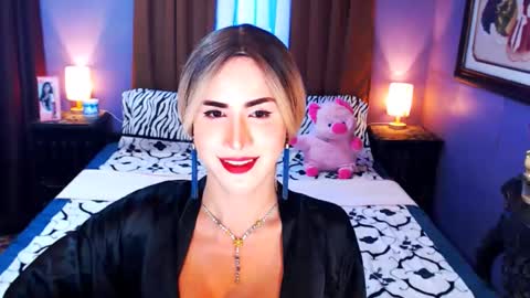 urperfection kelly online show from February 28, 2:20 pm