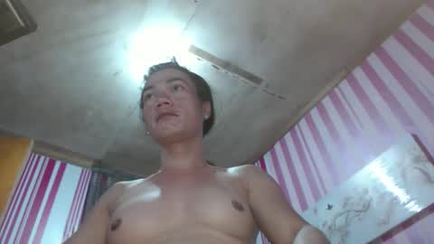 xxrowenatastycockforyouxx online show from February 5, 2:38 am