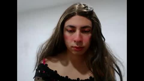 Yasmin Paez online show from May 26, 1:35 am