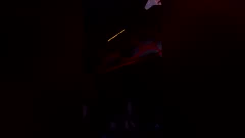 Ella Ts online show from April 1, 9:21 am